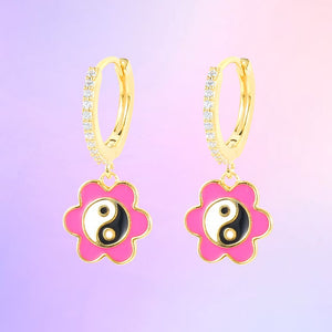 Yin Yang Daisy Earrings - Ufreakb